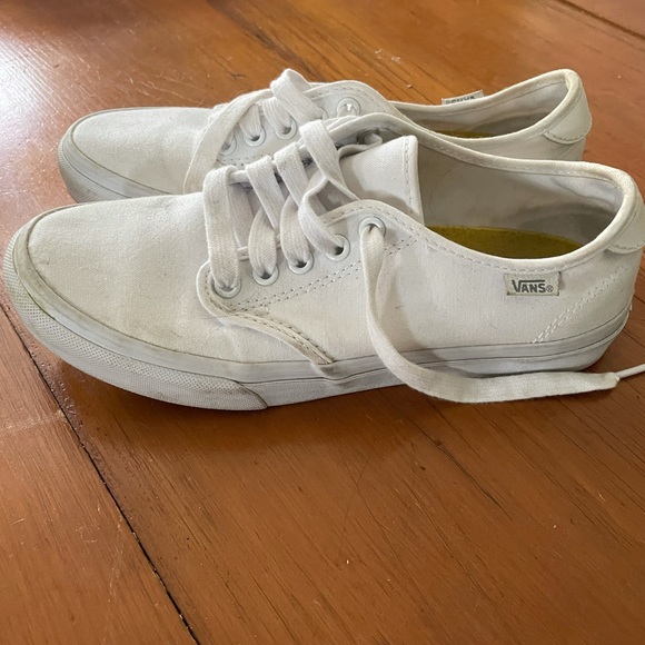 Vans Aunthentic - Picture 2 of 3